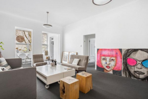 Art Deco Diamond, Sydney